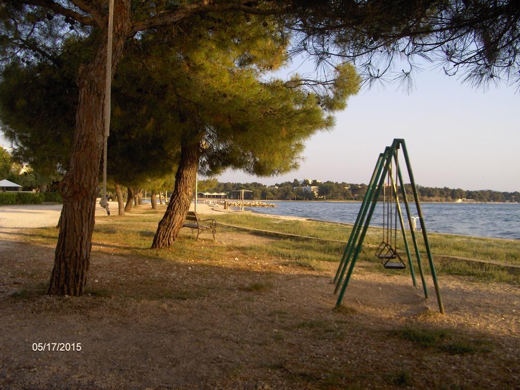Apartment Tome Diklo Zadar Zimmer foto